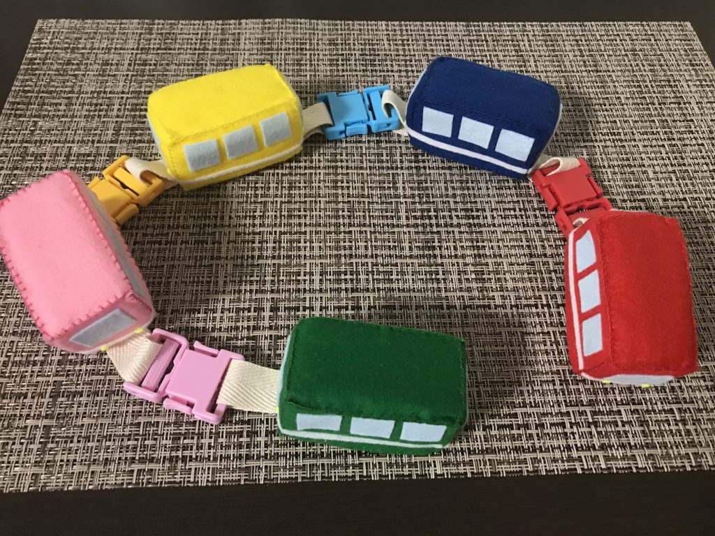 モンテッソーリの電車の手作り知育玩具